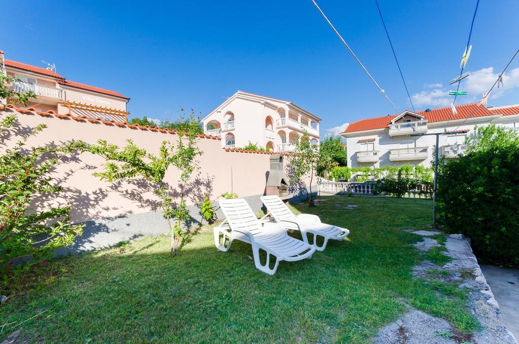 Joka Apartment Lopar